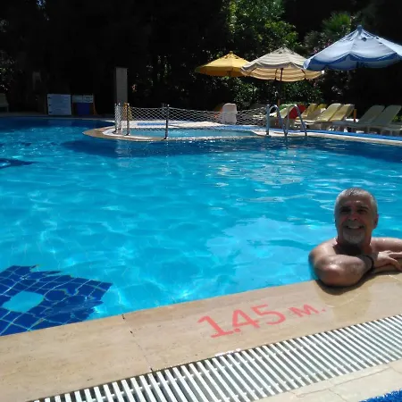 Club Turkuaz Garden Adult Only פאטהיה